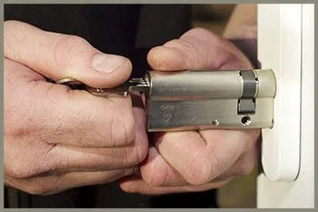 Loop IL Locksmith Store Loop, IL 312-265-2257